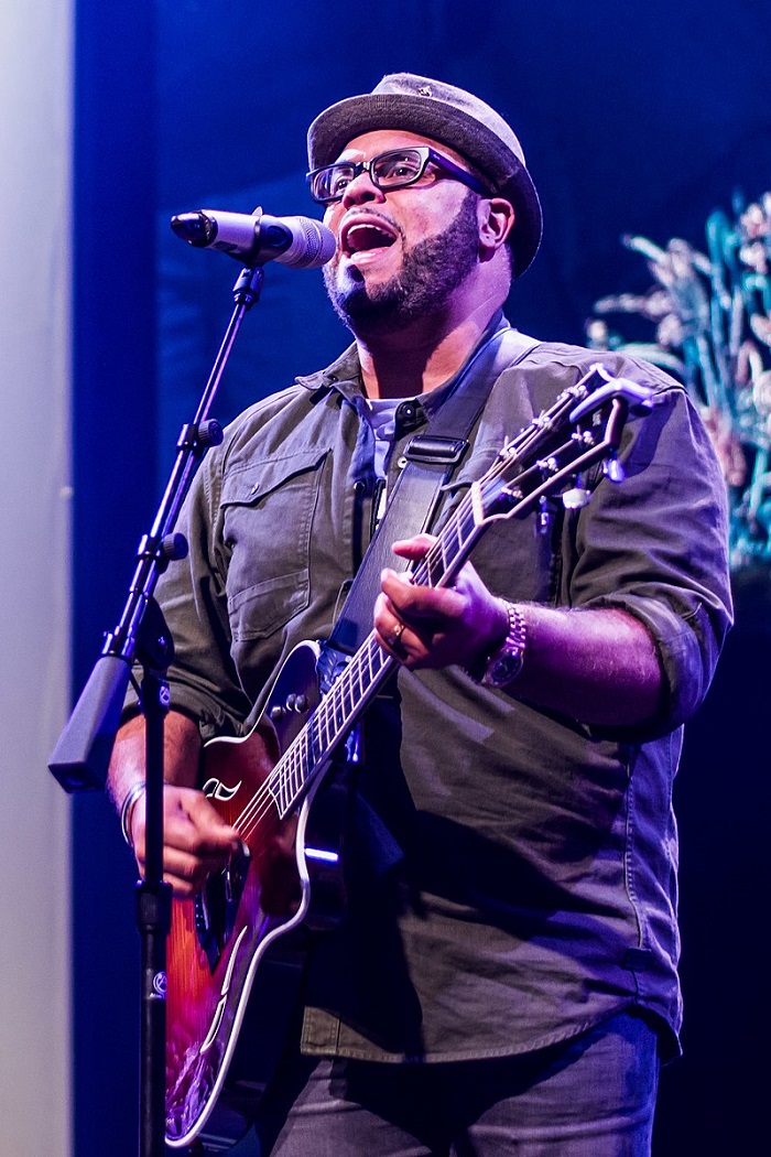 top christian artists:Israel Houghton